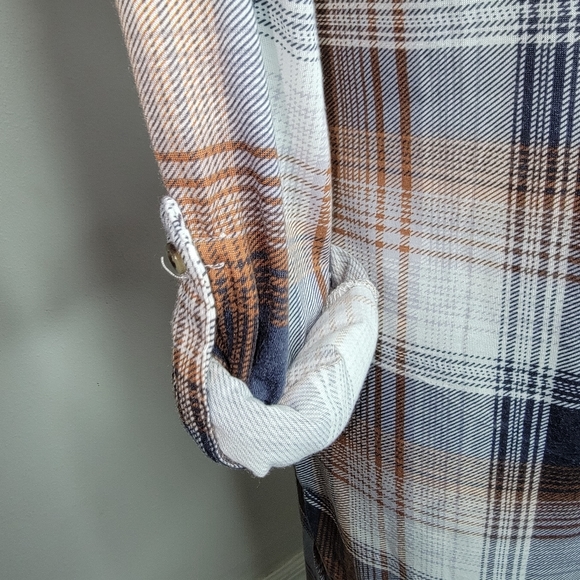 #134 Eden&Olivia Anthrpologie maternity midi dress - Picture 4 of 11